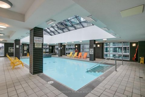 Photo 19 at 727 - 600 Fleet Street, Niagara, Toronto