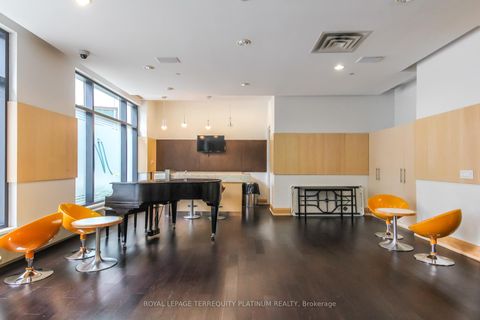 Photo 24 at 727 - 600 Fleet Street, Niagara, Toronto