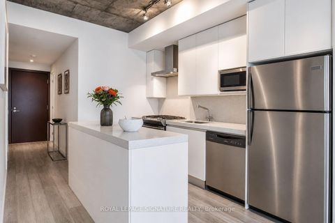 Photo 6 at 306 - 75 Portland Street, Waterfront Communities C1, Toronto