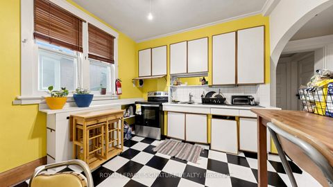 Photo 4 at 132 Marion Street, Roncesvalles, Toronto