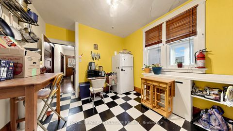 Photo 5 at 132 Marion Street, Roncesvalles, Toronto