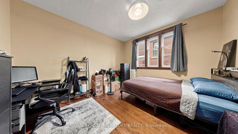 Photo 6 at 132 Marion Street, Roncesvalles, Toronto
