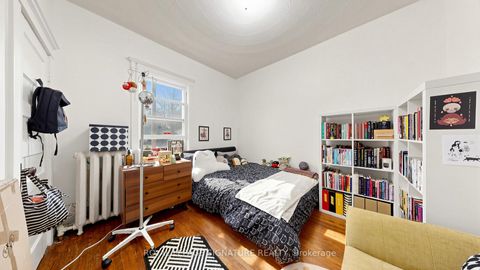 Photo 7 at 132 Marion Street, Roncesvalles, Toronto