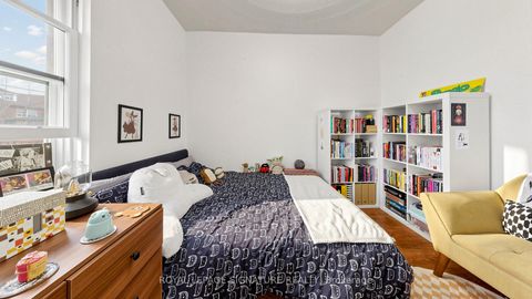 Photo 8 at 132 Marion Street, Roncesvalles, Toronto