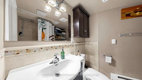 Photo 19 at 132 Marion Street, Roncesvalles, Toronto