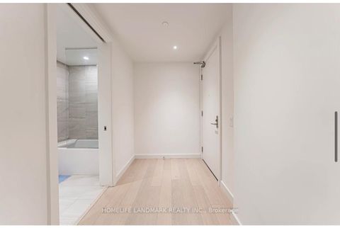 Photo 4 at 307 - 81 Wellesley Street E, Yonge Corridor, Toronto