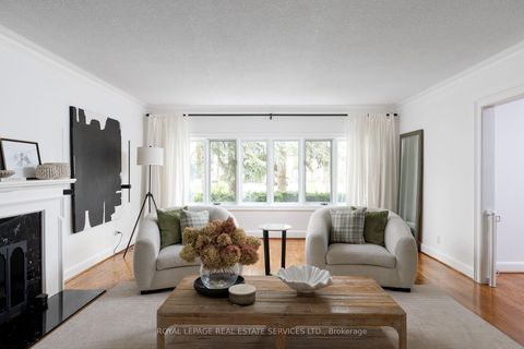 Photo 6 at 35 Bywood Drive, Rosethorn, Toronto