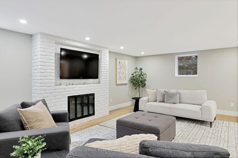 Photo 32 at 35 Bywood Drive, Rosethorn, Toronto