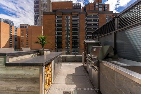 Photo 21 at 1002 - 77 Charles Street W, Bay Street Corridor, Toronto