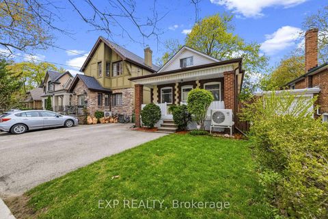 Photo 2 at 42 Clissold Road N, City Centre West, Toronto