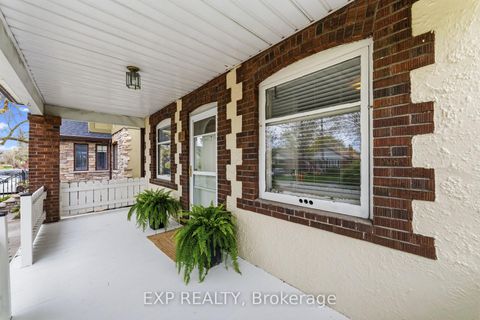 Photo 4 at 42 Clissold Road N, City Centre West, Toronto