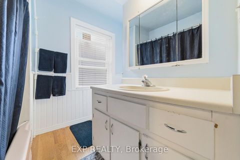 Photo 12 at 42 Clissold Road N, City Centre West, Toronto