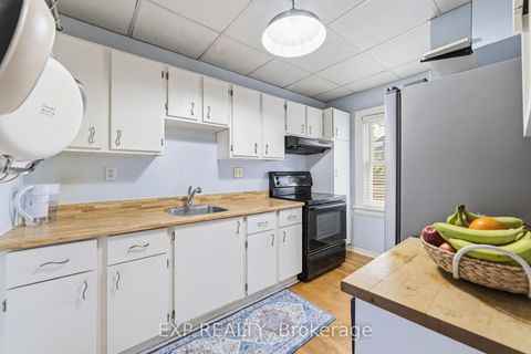 Photo 15 at 42 Clissold Road N, City Centre West, Toronto