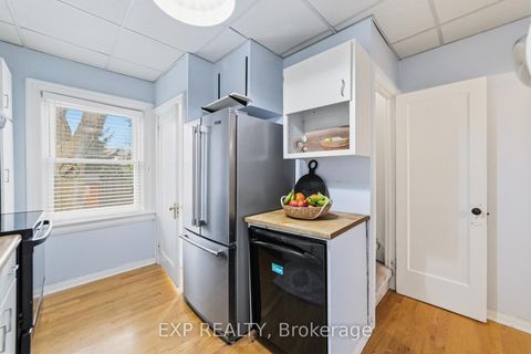 Photo 16 at 42 Clissold Road N, City Centre West, Toronto