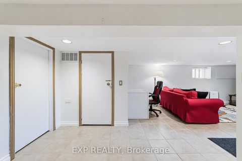 Photo 22 at 42 Clissold Road N, City Centre West, Toronto