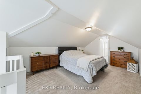 Photo 26 at 42 Clissold Road N, City Centre West, Toronto