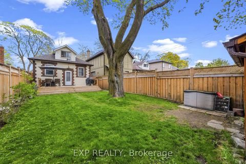 Photo 33 at 42 Clissold Road N, City Centre West, Toronto