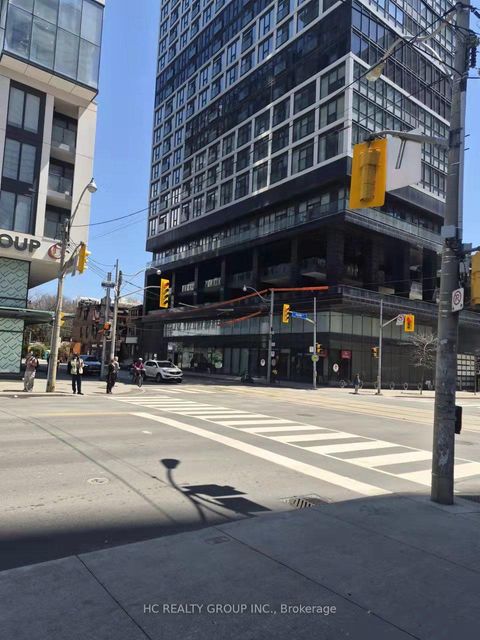 Photo 2 at 928 - 251 JARVIS Street, University, Toronto