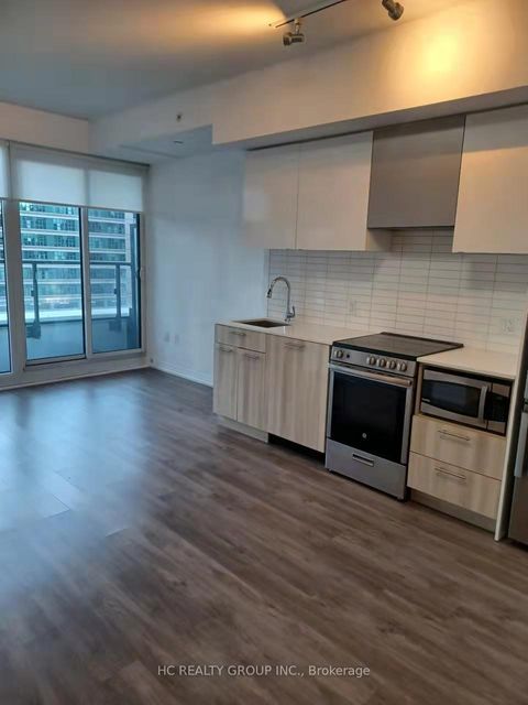 Photo 15 at 928 - 251 JARVIS Street, University, Toronto