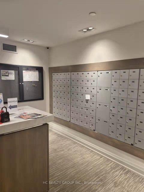 Photo 31 at 928 - 251 JARVIS Street, University, Toronto