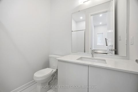Photo 7 at 91 Danielle Moore Circle, Bendale, Toronto