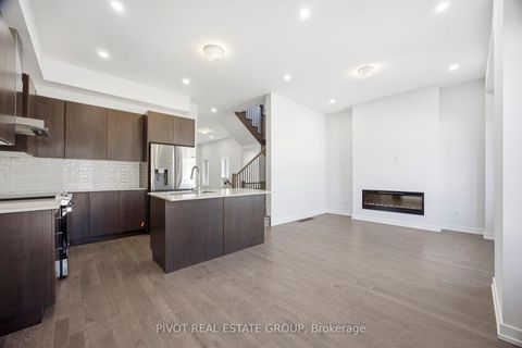 Photo 18 at 91 Danielle Moore Circle, Bendale, Toronto