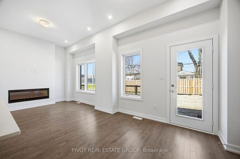 Photo 19 at 91 Danielle Moore Circle, Bendale, Toronto