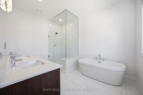 Photo 26 at 91 Danielle Moore Circle, Bendale, Toronto