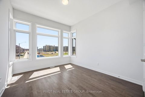 Photo 33 at 91 Danielle Moore Circle, Bendale, Toronto