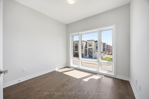 Photo 35 at 91 Danielle Moore Circle, Bendale, Toronto