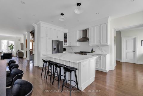 Photo 13 at 80 Lynnhaven Road, Lawrence, Toronto