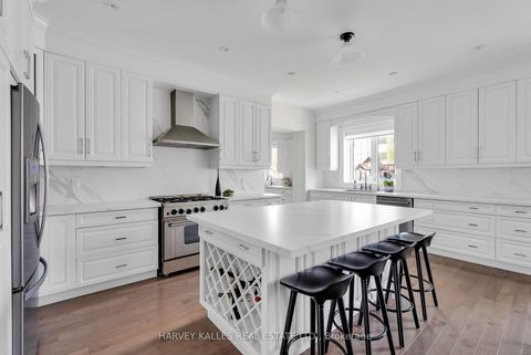 Photo 14 at 80 Lynnhaven Road, Lawrence, Toronto