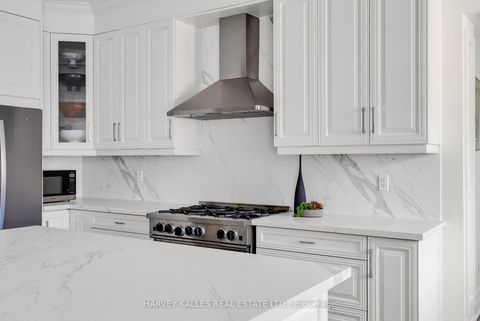 Photo 18 at 80 Lynnhaven Road, Lawrence, Toronto