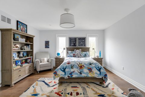 Photo 33 at 80 Lynnhaven Road, Lawrence, Toronto