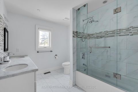 Photo 35 at 80 Lynnhaven Road, Lawrence, Toronto
