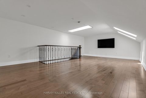 Photo 37 at 80 Lynnhaven Road, Lawrence, Toronto