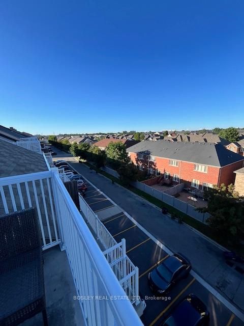 Photo 21 at 11 - 647 C Warden Avenue, Birchmount, Toronto