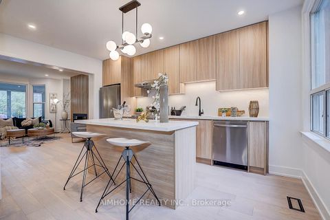 Photo 7 at 107 Glendale Avenue, Roncesvalles, Toronto