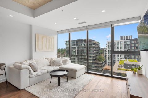 Photo 11 at PH1411 - 629 King St W Street, Waterfront Communities C1, Toronto
