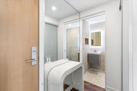 Photo 13 at PH1411 - 629 King St W Street, Waterfront Communities C1, Toronto