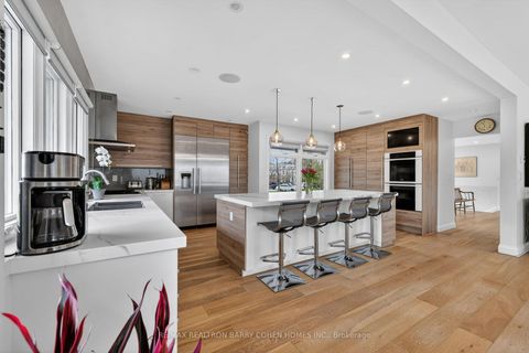 Photo 11 at 5 Purling Place, Don Mills, Toronto