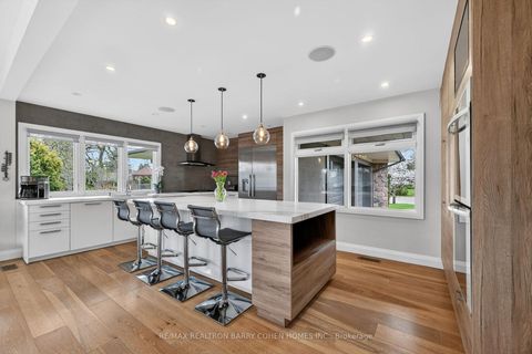 Photo 12 at 5 Purling Place, Don Mills, Toronto
