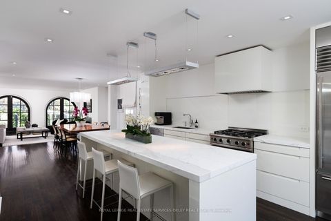 Photo 1 at 42 Rowanwood Avenue, Moore Park, Toronto
