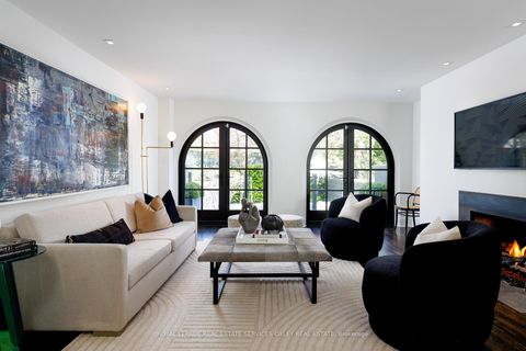 Photo 11 at 42 Rowanwood Avenue, Moore Park, Toronto