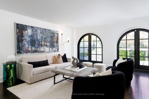 Photo 14 at 42 Rowanwood Avenue, Moore Park, Toronto