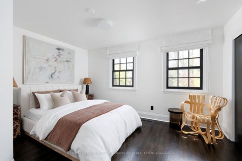 Photo 25 at 42 Rowanwood Avenue, Moore Park, Toronto