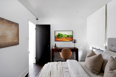 Photo 28 at 42 Rowanwood Avenue, Moore Park, Toronto