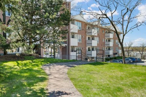 Photo 3 at 201 - 120 Bell Farm Road, Alliance, Barrie