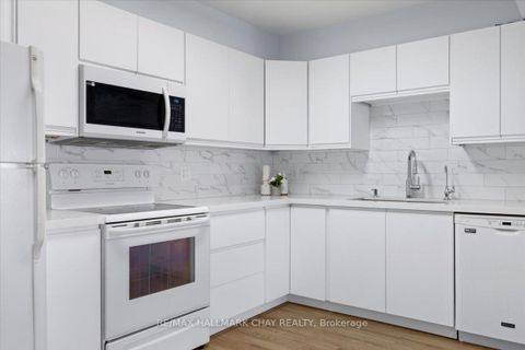 Photo 5 at 201 - 120 Bell Farm Road, Alliance, Barrie
