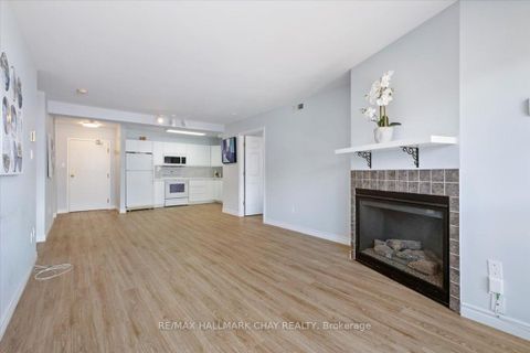 Photo 12 at 201 - 120 Bell Farm Road, Alliance, Barrie